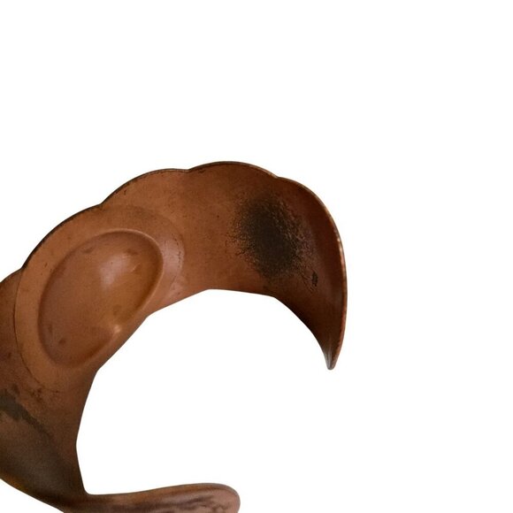 Vintage 1970s Solid Copper Etched Southwestern Cuff Bracelet One Size Adjustable - Picture 5 of 9